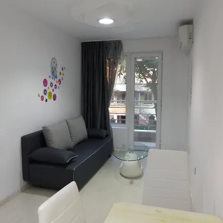 Apartament Holiday Burgaz