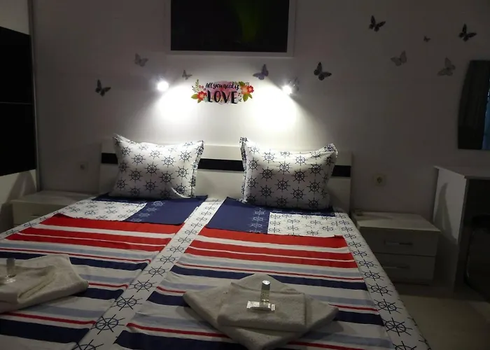 Apartament Holiday Бургас